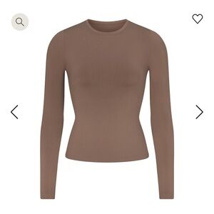 Skims Soft Smoothing Long Sleeve T Shirt